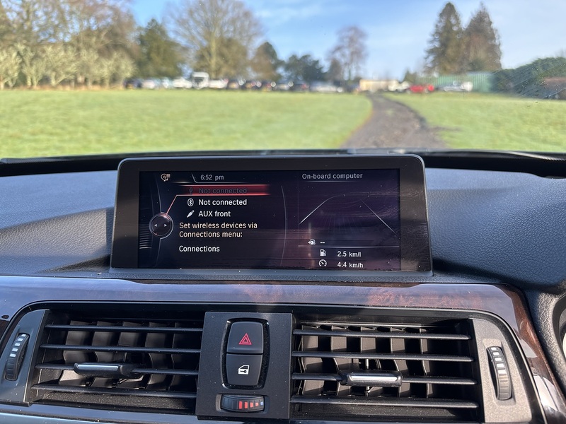 BMW 3 Series 320I - U11569