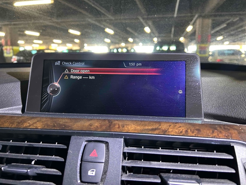 BMW 3 Series 320I - U11569