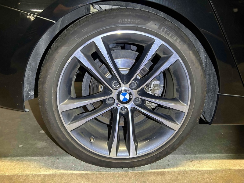 BMW 3 Series 320I - U11569