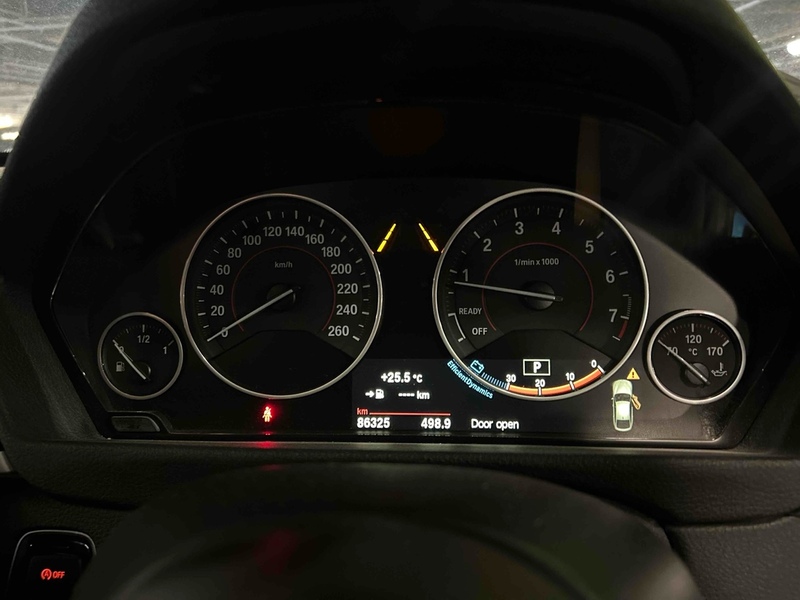 BMW 3 Series 320I - U11569