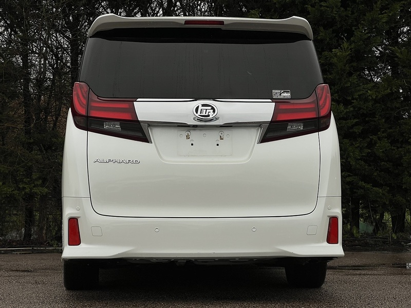 Toyota Alphard 2.5S A Package - U11570