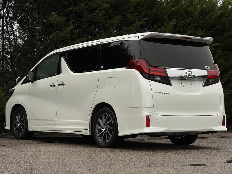 Toyota Alphard 2.5S A Package - U11570
