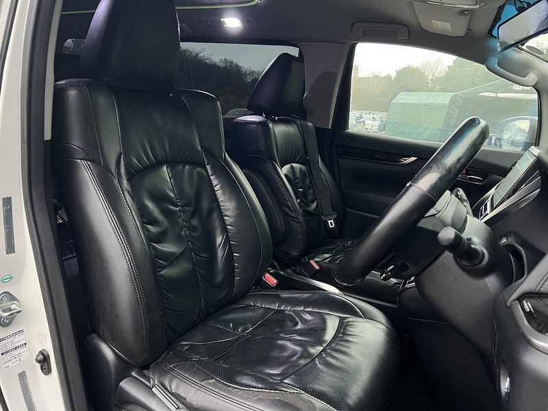 Toyota Alphard 2.5S A Package - U11570
