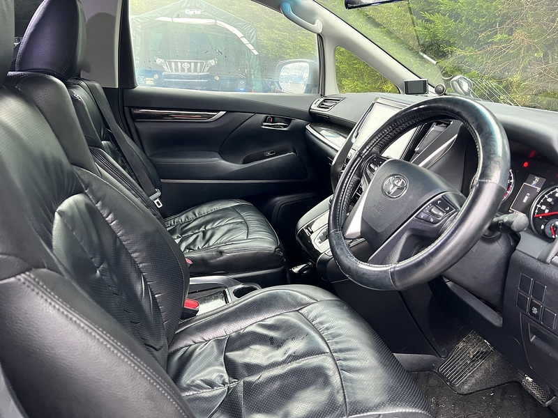 Toyota Alphard 2.5S A Package - U11570