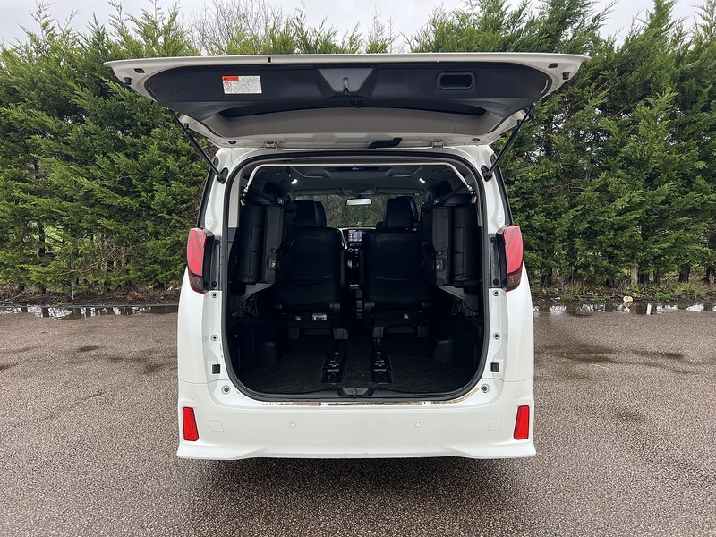 Toyota Alphard 2.5S A Package - U11570