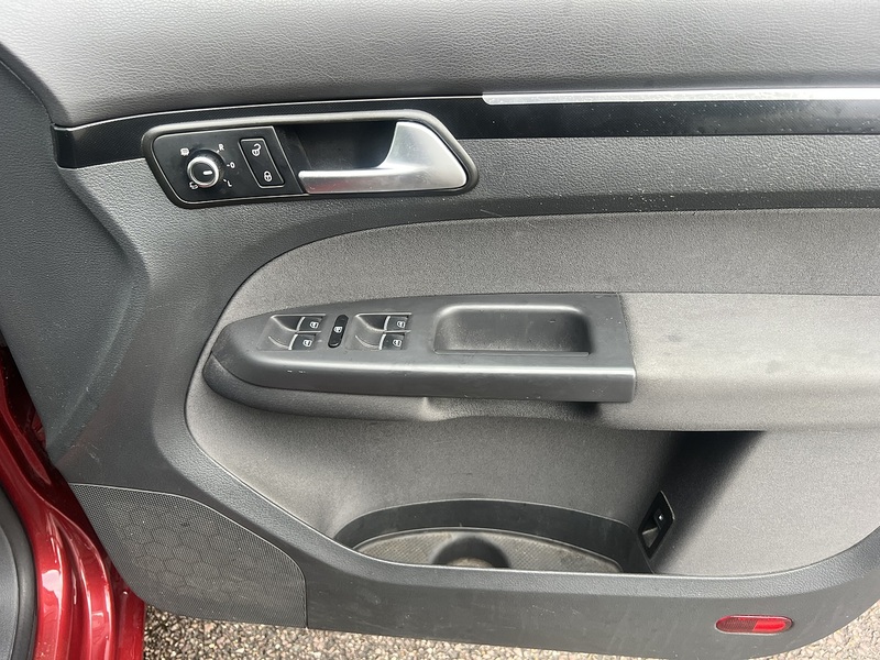 Volkswagen Touran Se Tsi - U11572