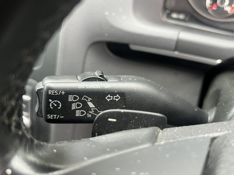 Volkswagen Touran Se Tsi - U11572