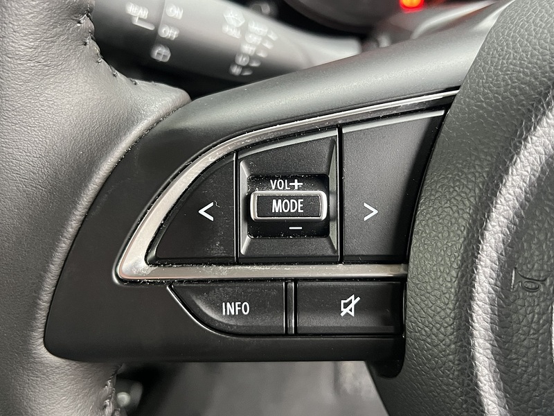 Suzuki Jimny Sierra 4WD JC - U11573