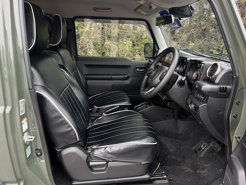 Suzuki Jimny Sierra 4WD JC - U11573