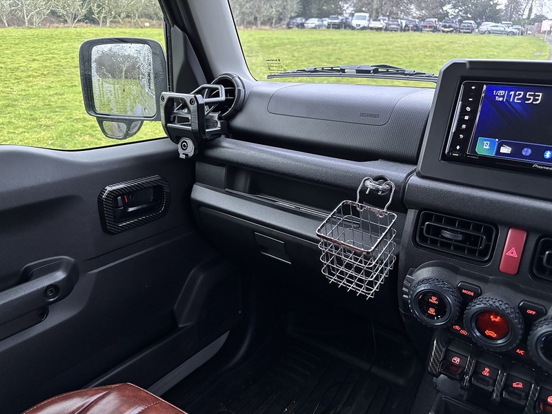 Suzuki Jimny Sierra 4WD JL - U11574