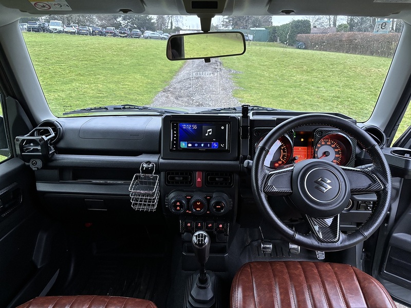 Suzuki Jimny Sierra 4WD JL - U11574