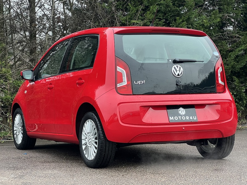 Volkswagen Up Move Up - U11575