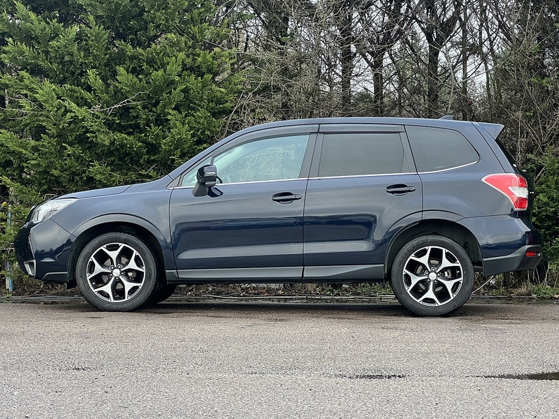 Subaru Forester I Xe Premium - U11577