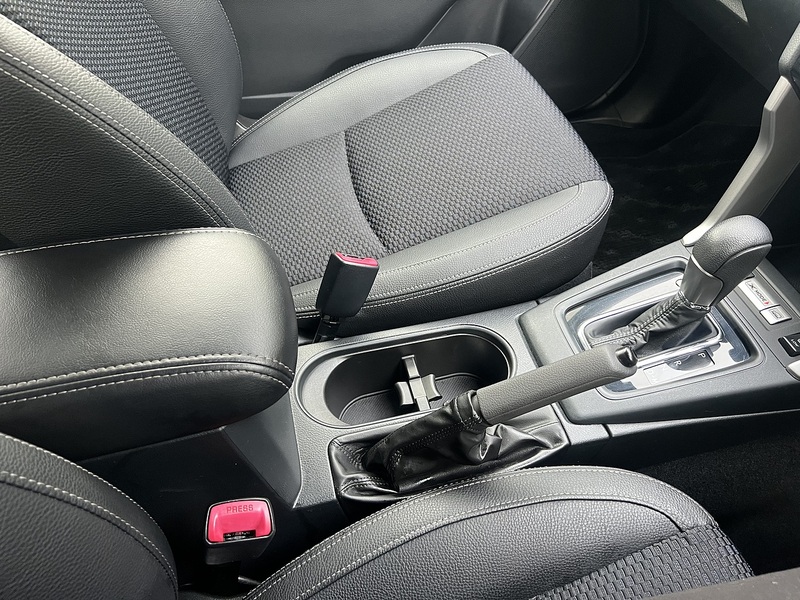 Subaru Forester I Xe Premium - U11577