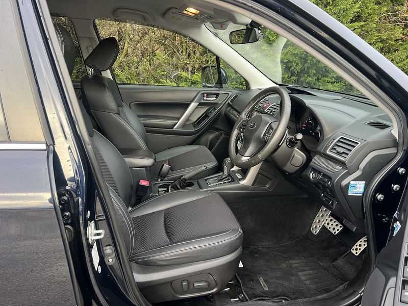 Subaru Forester I Xe Premium - U11577