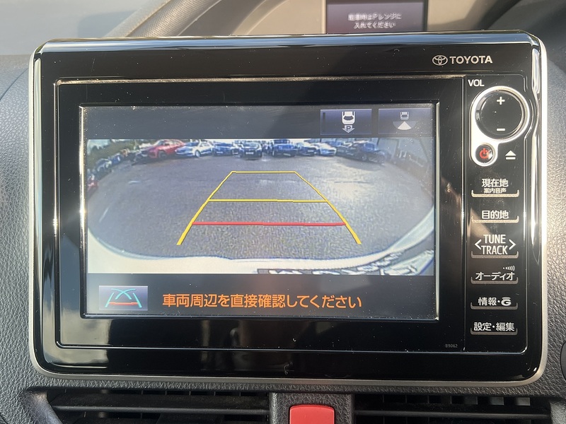 Toyota Voxy ZS Modellista Aero - U11578