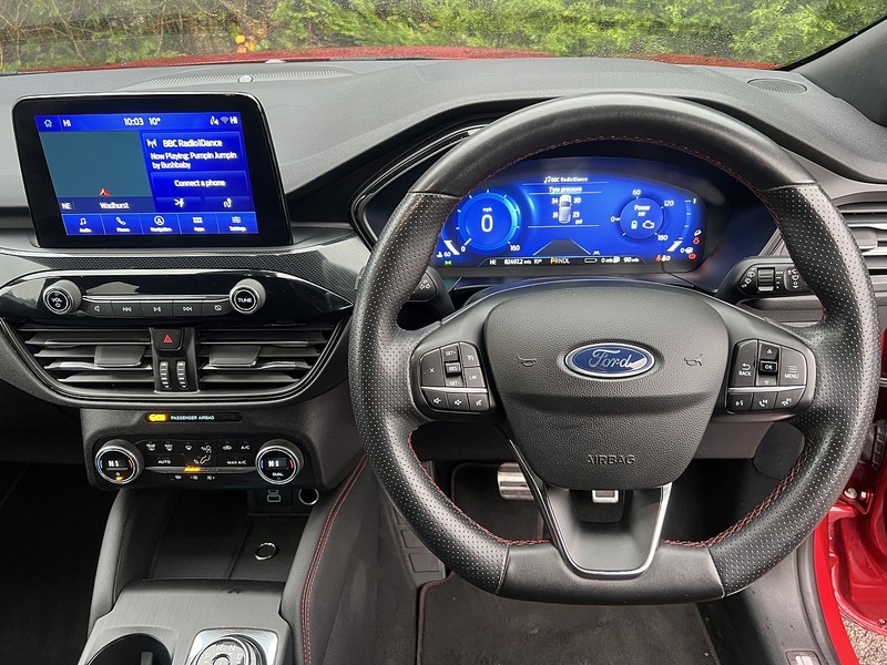 Ford Kuga EcoBoost Duratec ST-Line - U11585