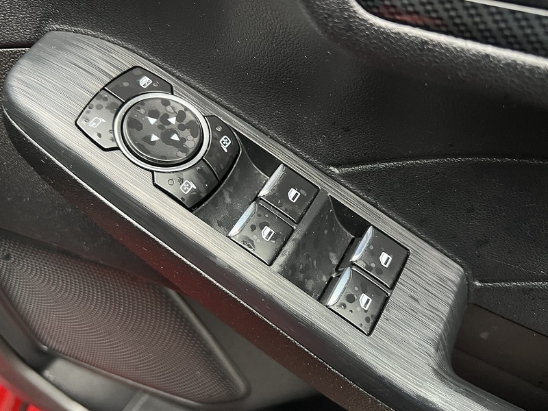 Ford Kuga EcoBoost Duratec ST-Line - U11585