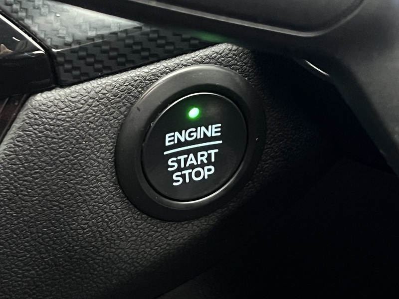 Ford Kuga EcoBoost Duratec ST-Line - U11585