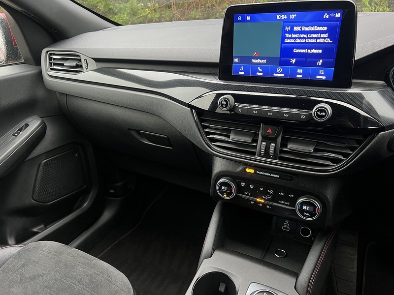 Ford Kuga EcoBoost Duratec ST-Line - U11585