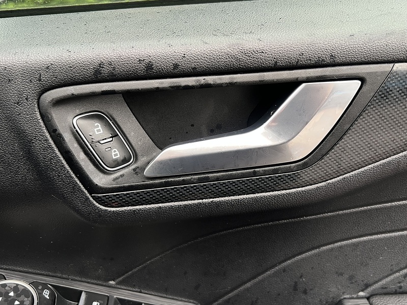 Ford Kuga EcoBoost Duratec ST-Line - U11585