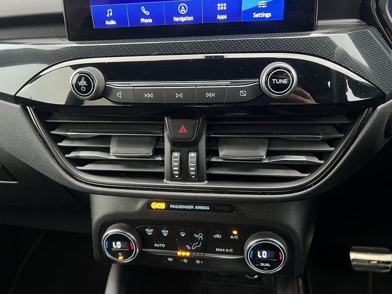 Ford Kuga EcoBoost Duratec ST-Line - U11585