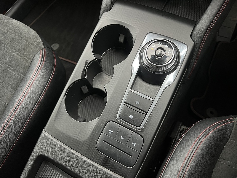 Ford Kuga EcoBoost Duratec ST-Line - U11585