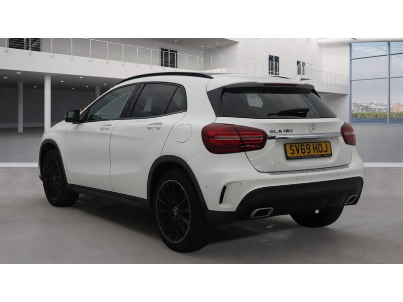 Mercedes-Benz GLA GLA180 AMG Line Edition - U11587