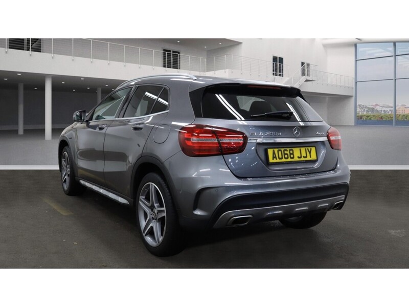 Mercedes-Benz GLA GLA200d AMG Line - U11588