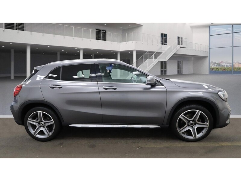 Mercedes-Benz GLA GLA200d AMG Line - U11588