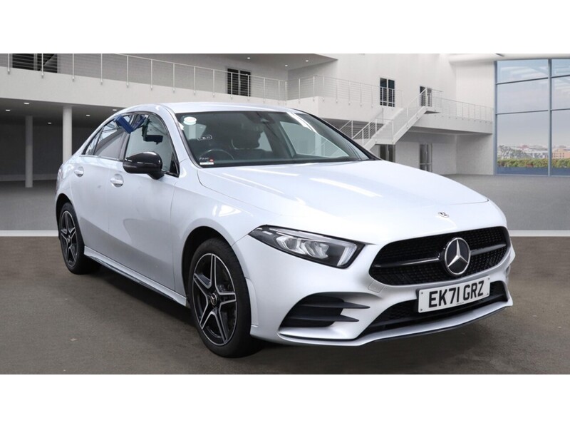 Mercedes-Benz A Class A250e AMG Line Edition - U11589