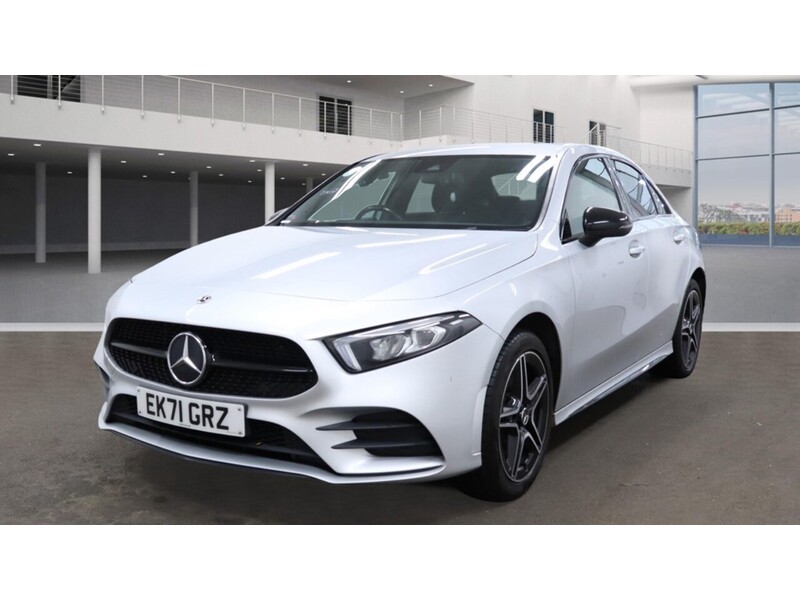Mercedes-Benz A Class A250e AMG Line Edition - U11589