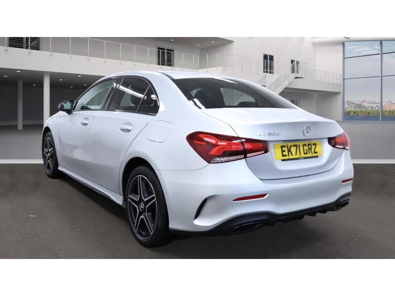 Mercedes-Benz A Class A250e AMG Line Edition - U11589