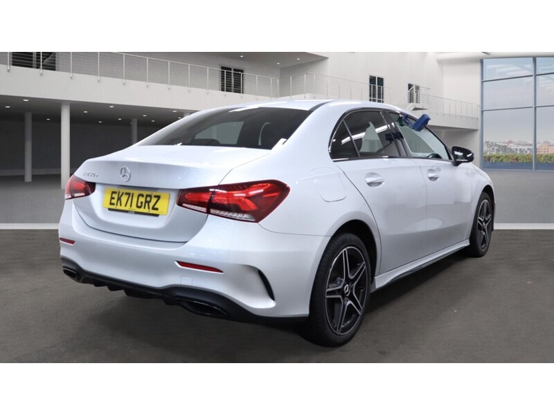 Mercedes-Benz A Class A250e AMG Line Edition - U11589