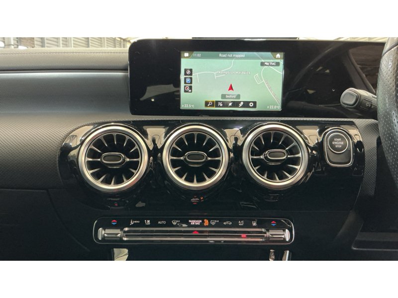 Mercedes-Benz A Class A250e AMG Line Edition - U11589