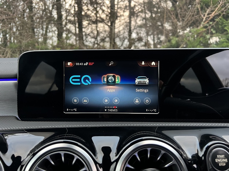 Mercedes-Benz A Class A250e AMG Line Edition - U11589