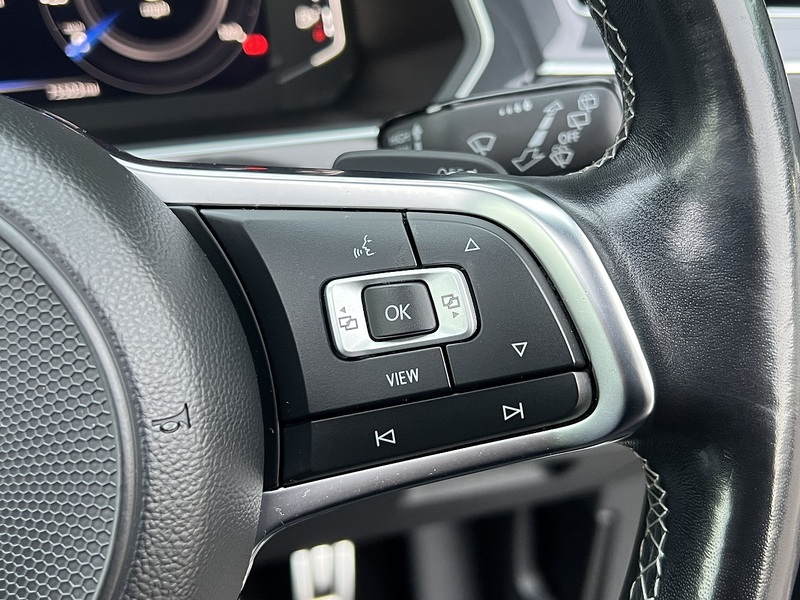 Volkswagen Tiguan TSI EVO R-Line Tech - U11590