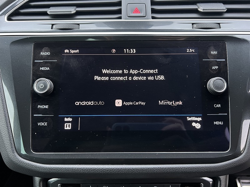 Volkswagen Tiguan TSI EVO R-Line Tech - U11590