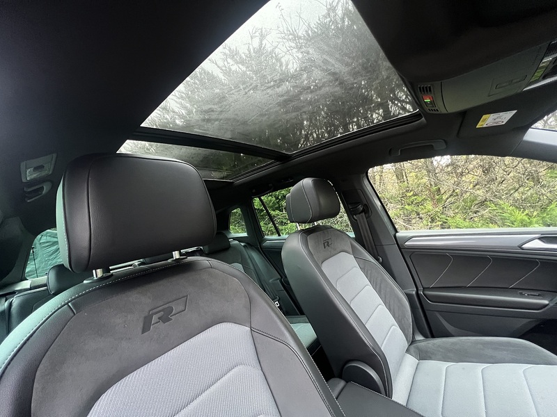 Volkswagen Tiguan TSI EVO R-Line Tech - U11590