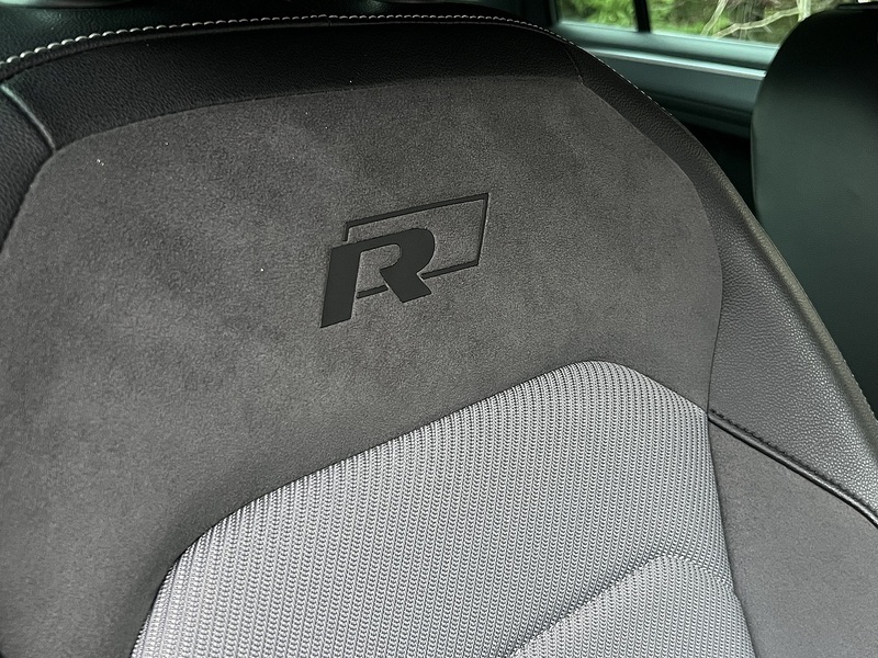 Volkswagen Tiguan TSI EVO R-Line Tech - U11590