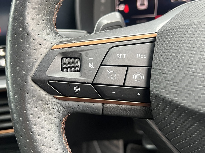 CUPRA Formentor eHybrid V2 - U11591