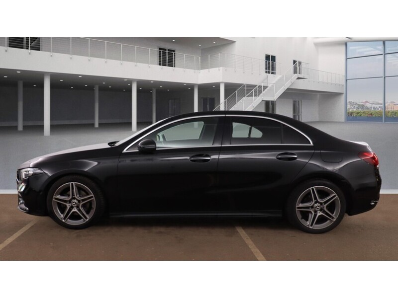 Mercedes-Benz A Class A200d AMG Line - U11593