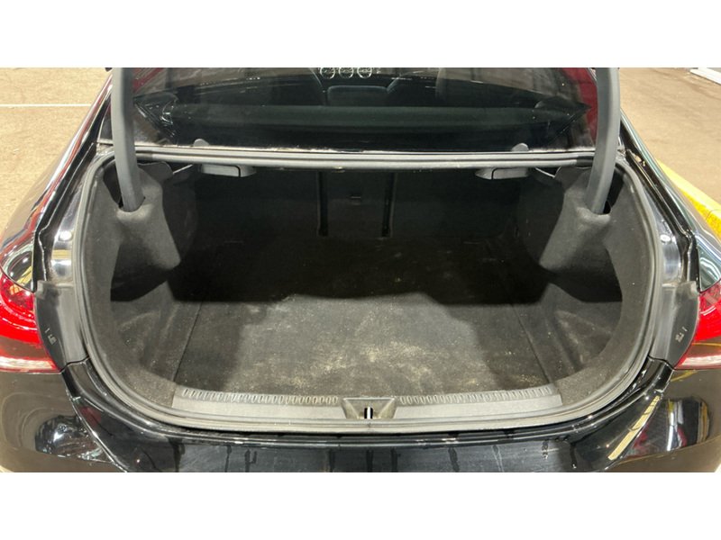 Mercedes-Benz A Class A200d AMG Line - U11593