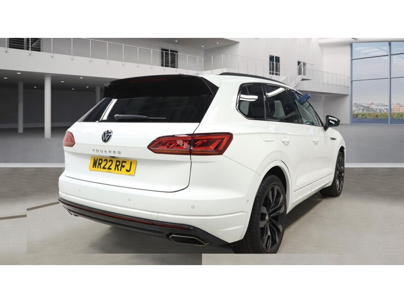 Volkswagen Touareg TSI V6 Black Edition - U11596