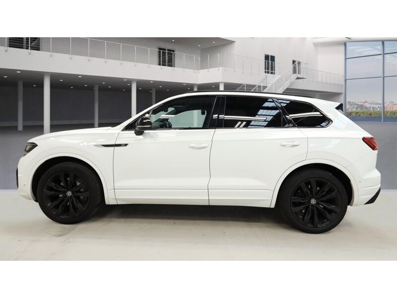 Volkswagen Touareg TSI V6 Black Edition - U11596