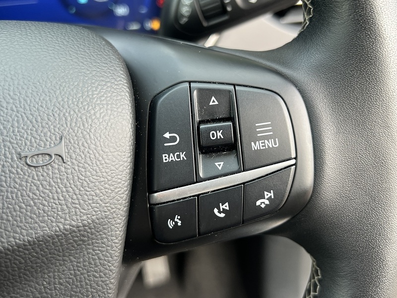 Ford Kuga Duratec Vignale - U11597