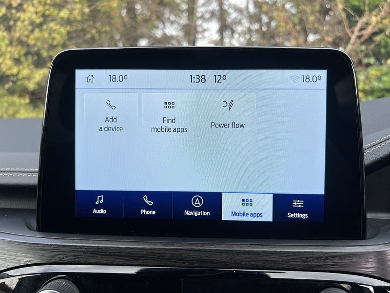 Ford Kuga Duratec Vignale - U11597