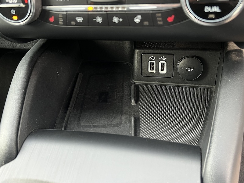 Ford Kuga Duratec Vignale - U11597