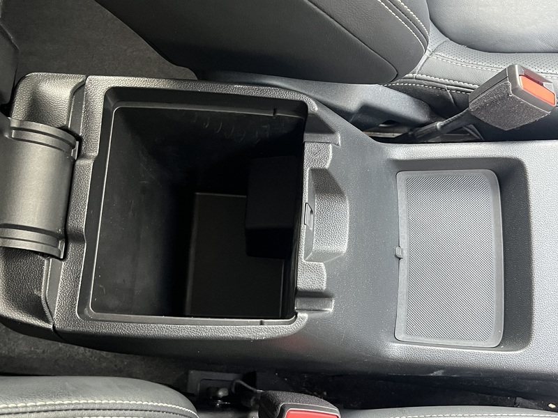 Ford Kuga Duratec Vignale - U11597