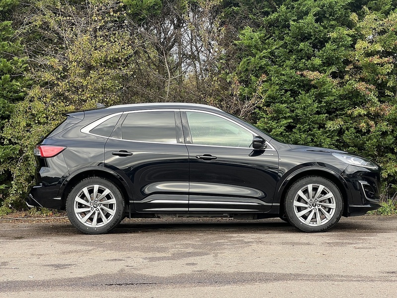 Ford Kuga Duratec Vignale - U11597